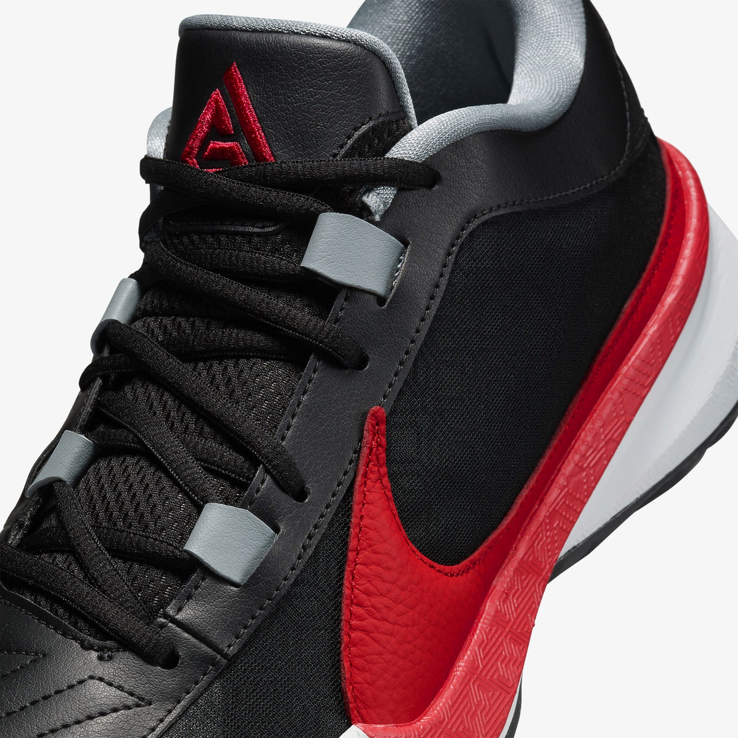 Zoom Freak 5 "Bred"