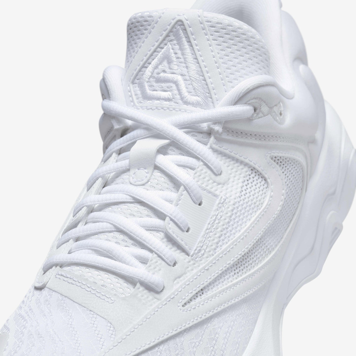 Giannis Immortality 3 "White On White"