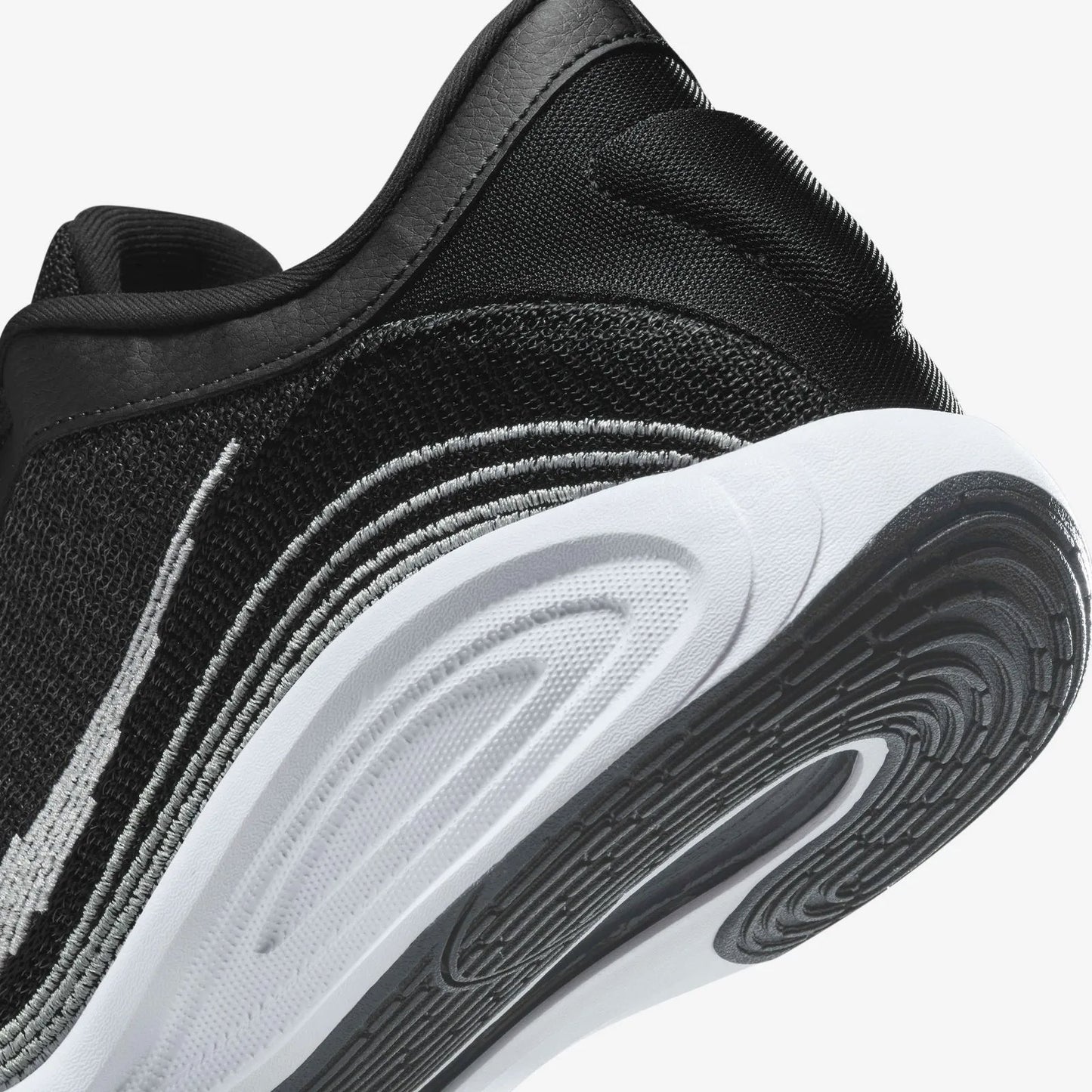 G.T Hustle Academy "Oreo"