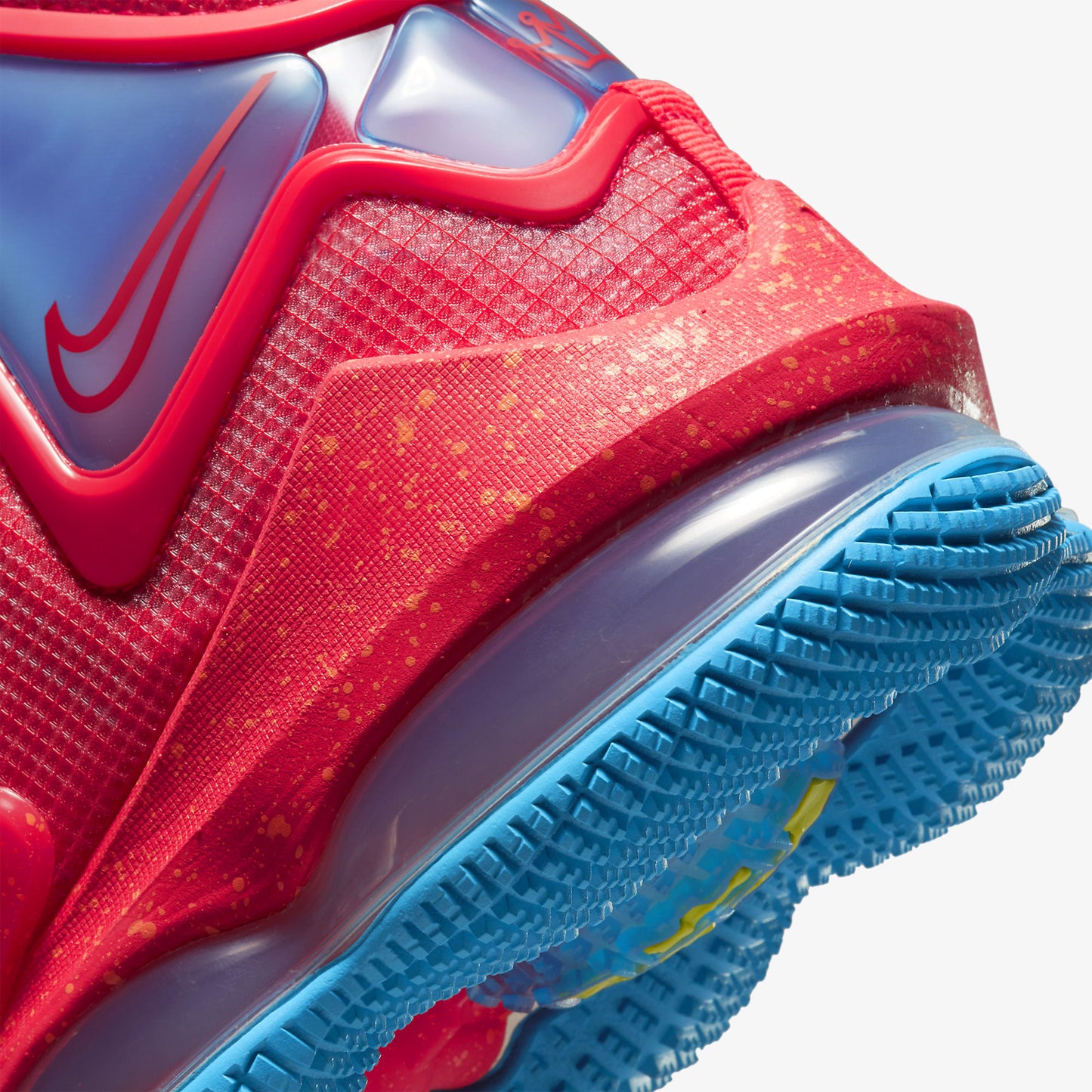 LeBron XIX "King's Crown"