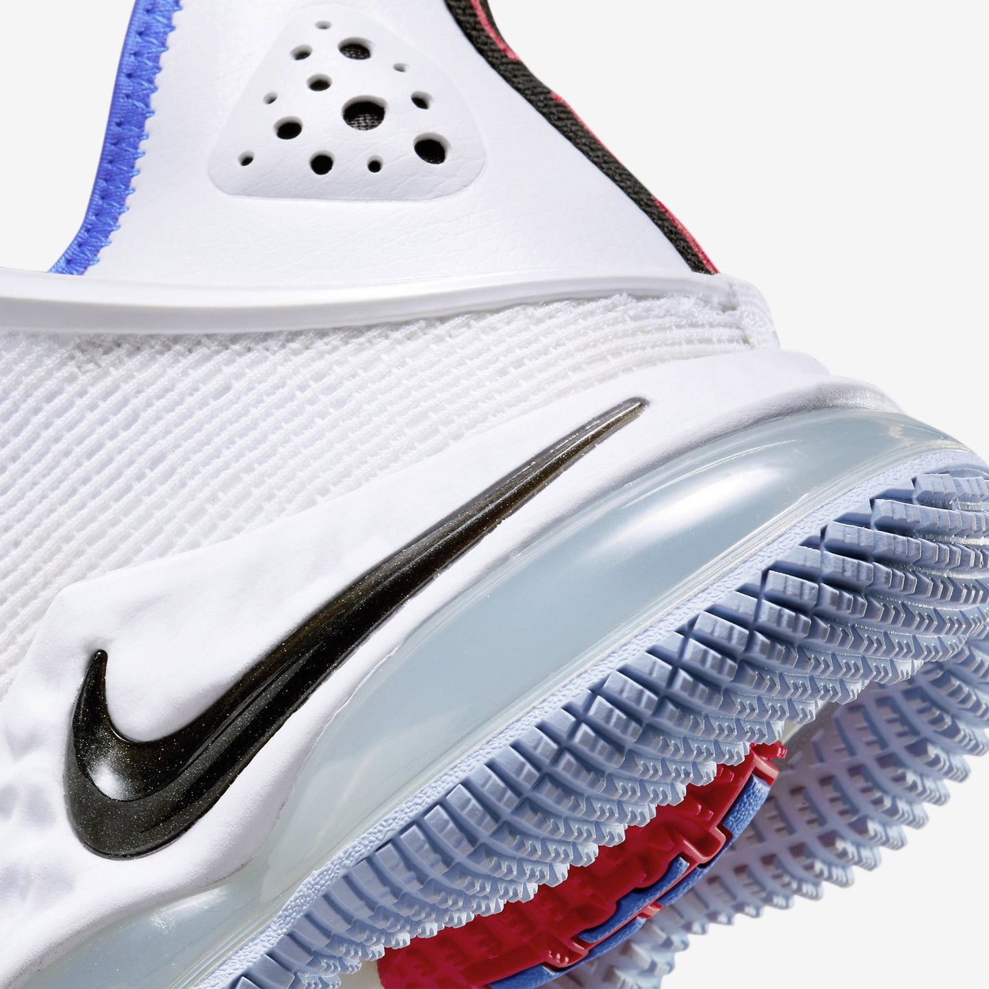LeBron XIX Low "Black Toe"