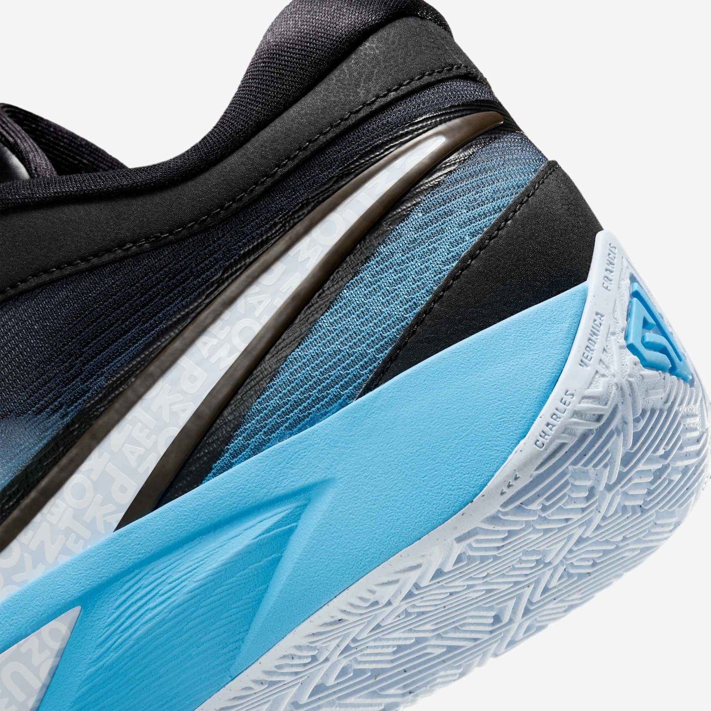 Zoom Freak 6 "Christmas"