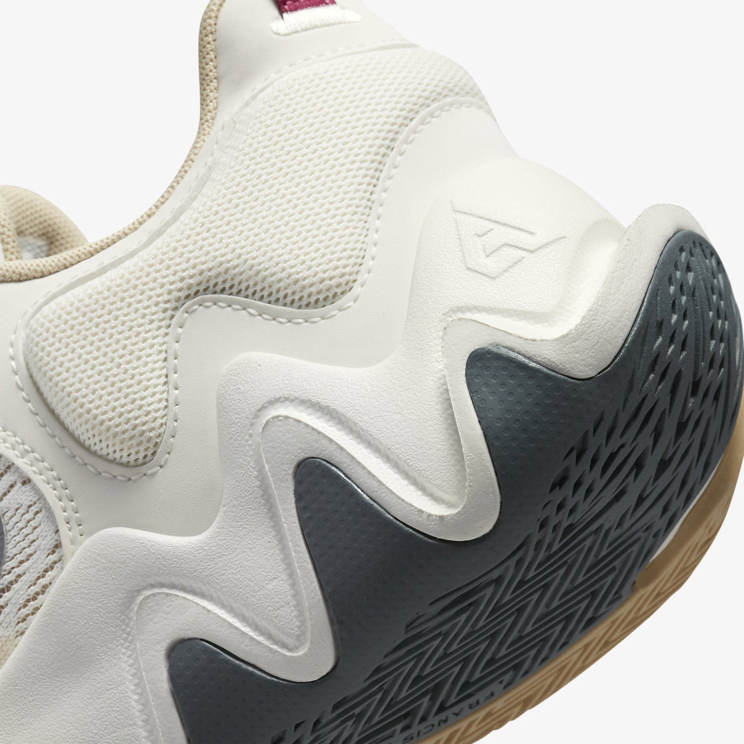 Giannis Immortality 2 "Sail"