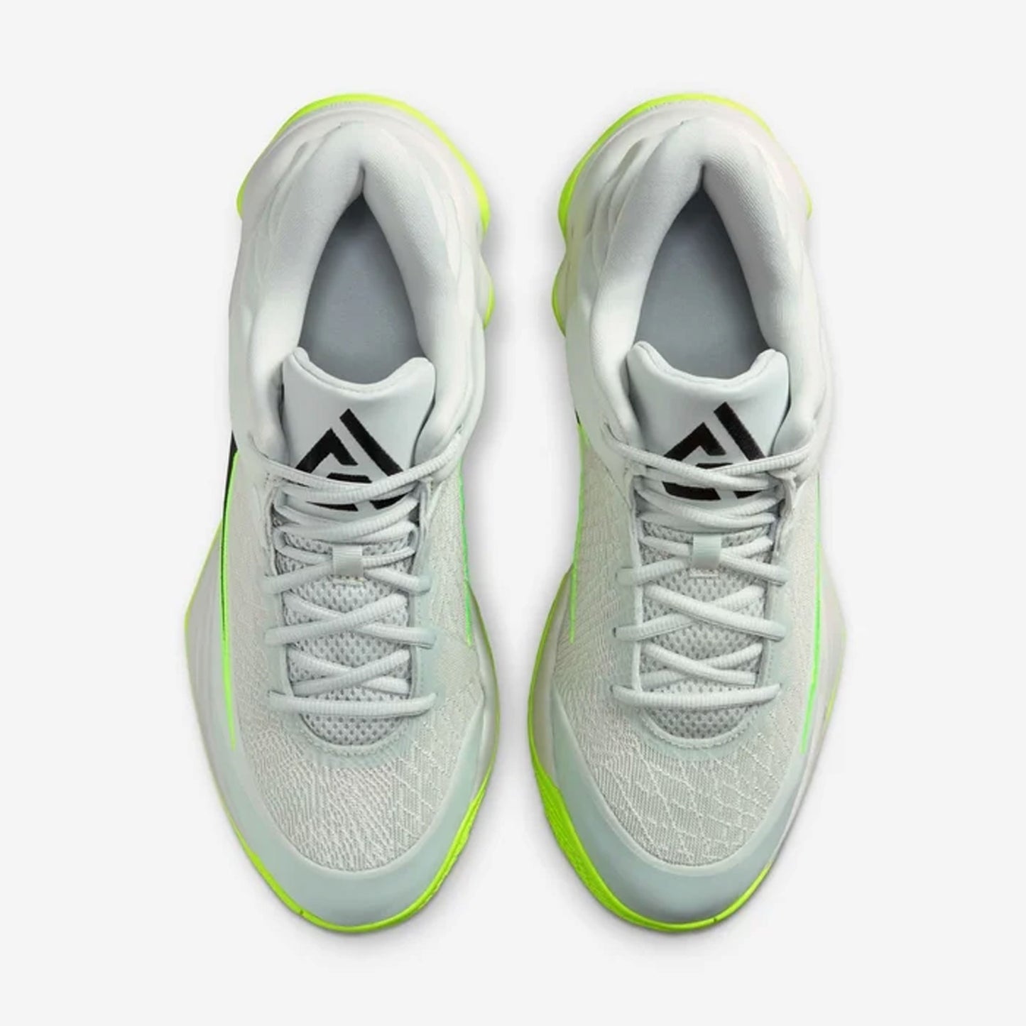 Giannis Immortality 4 "Light Silver"