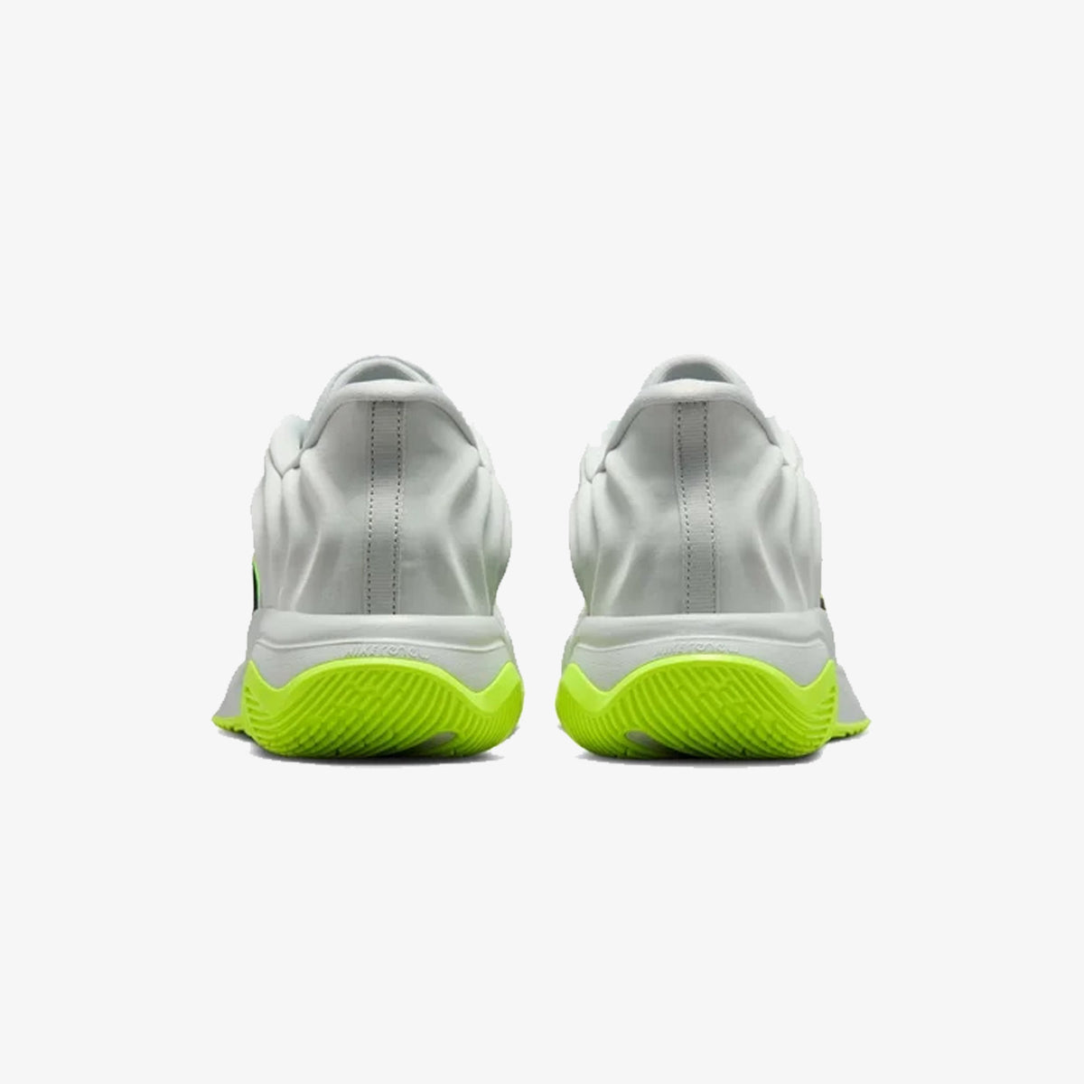 Giannis Immortality 4 "Light Silver"