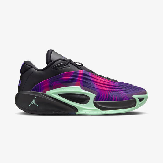 Luka 3 "Midnight Racer"
