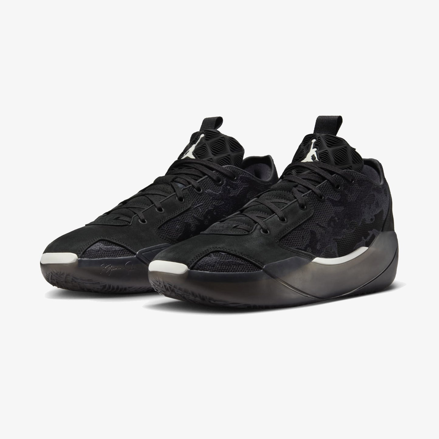 Jordan XXXIX "Lumiere"