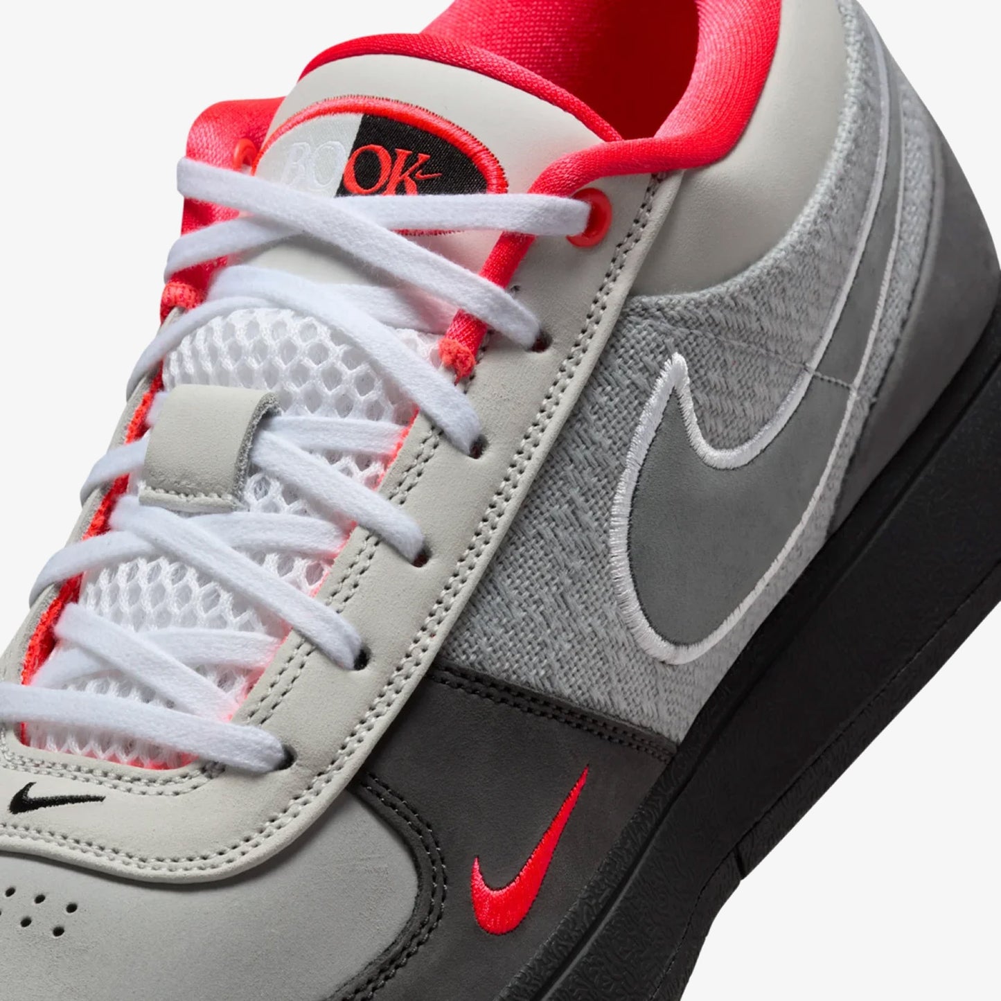 Book 1 AM 95 "Solar Red"