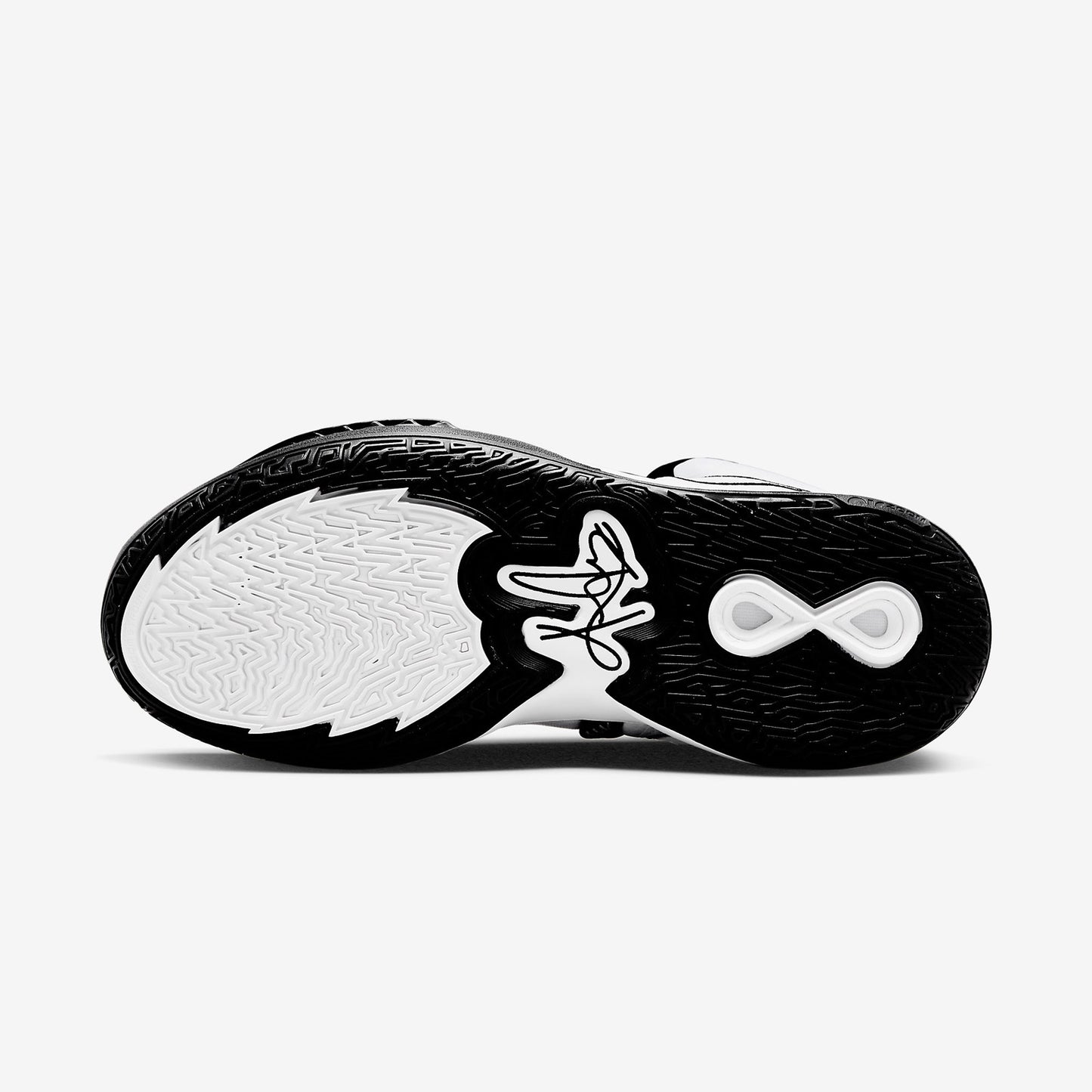 Kyrie Infinity TB "Oreo"