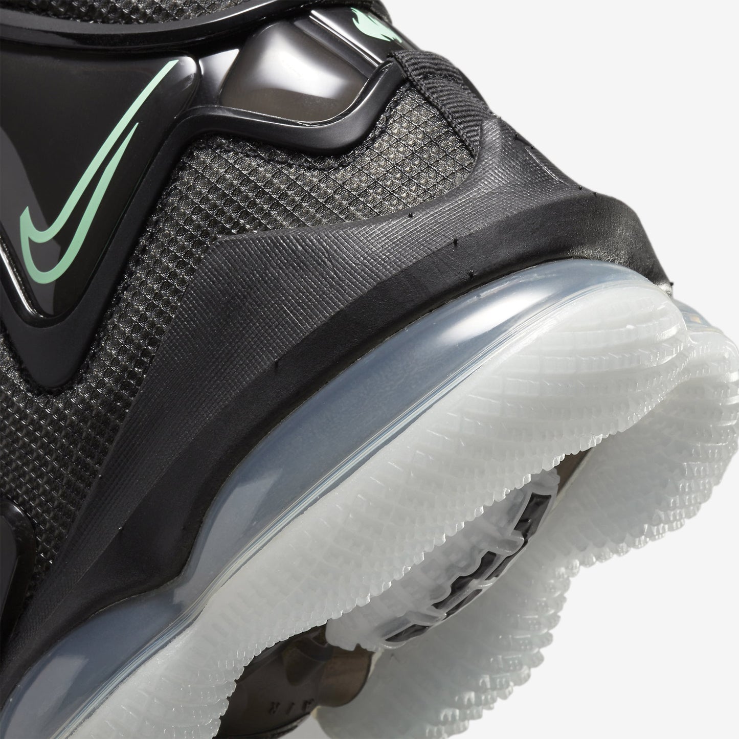LeBron XIX "Black Green Glow"