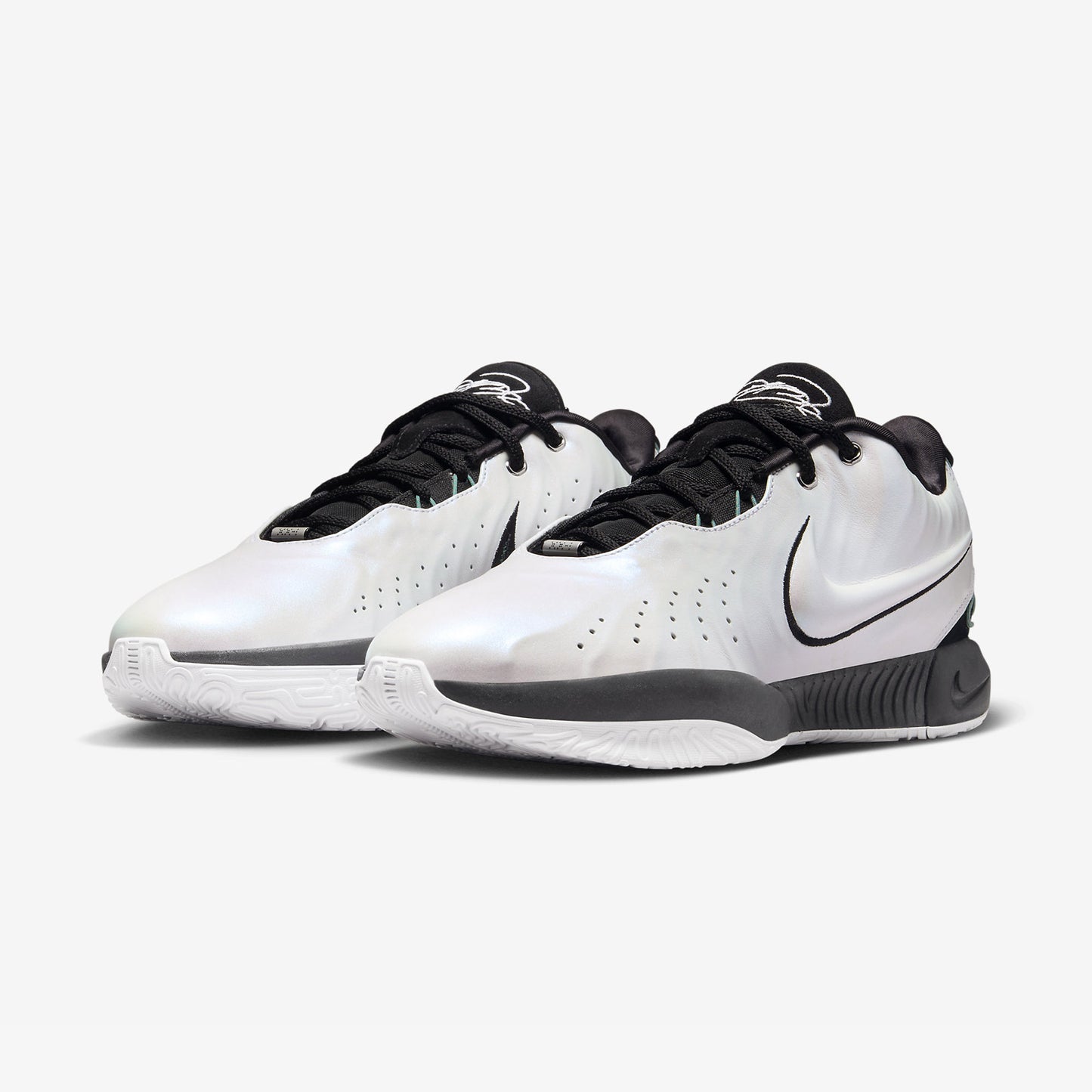 LeBron XXI "Conchiolin"