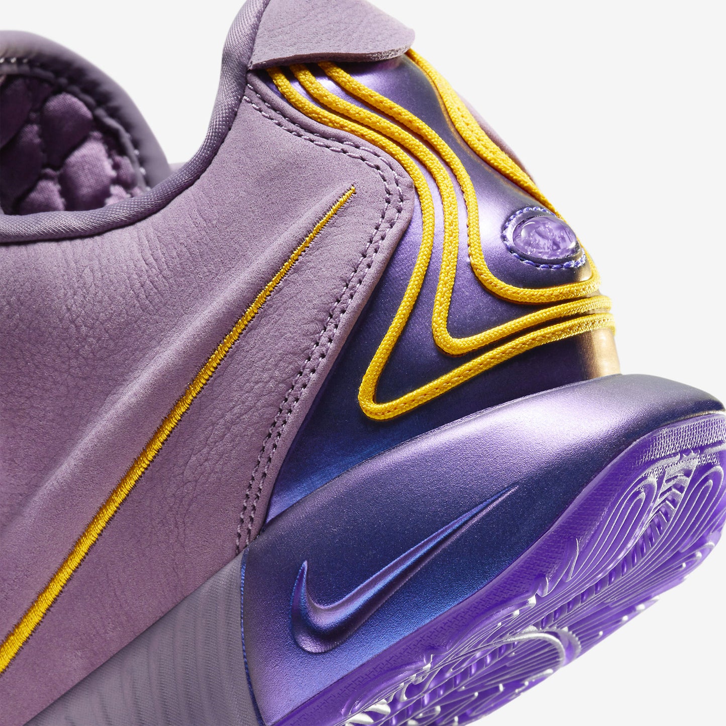 LeBron XXI "Purple Rain"