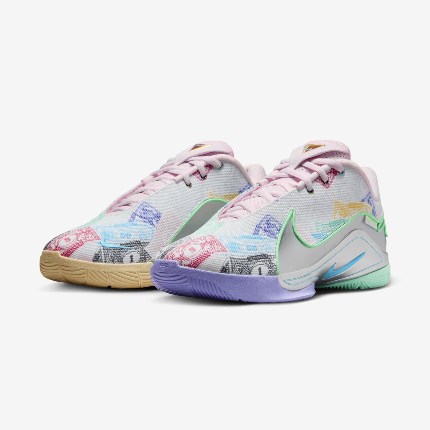 LeBron XXII "MONOPOLY"