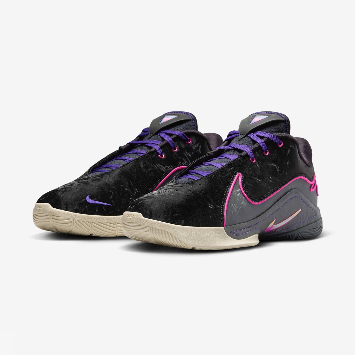 LeBron XXII "Tunnel Vision"