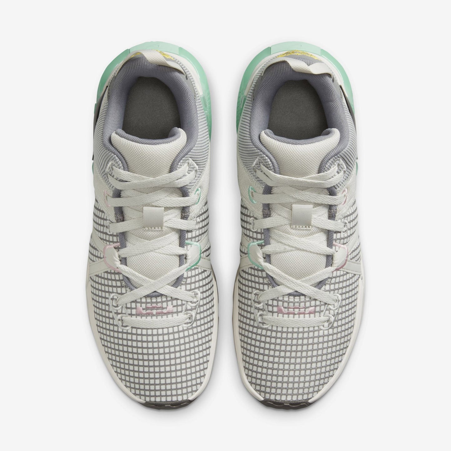 LeBron Witness 7 "Grey Mint"