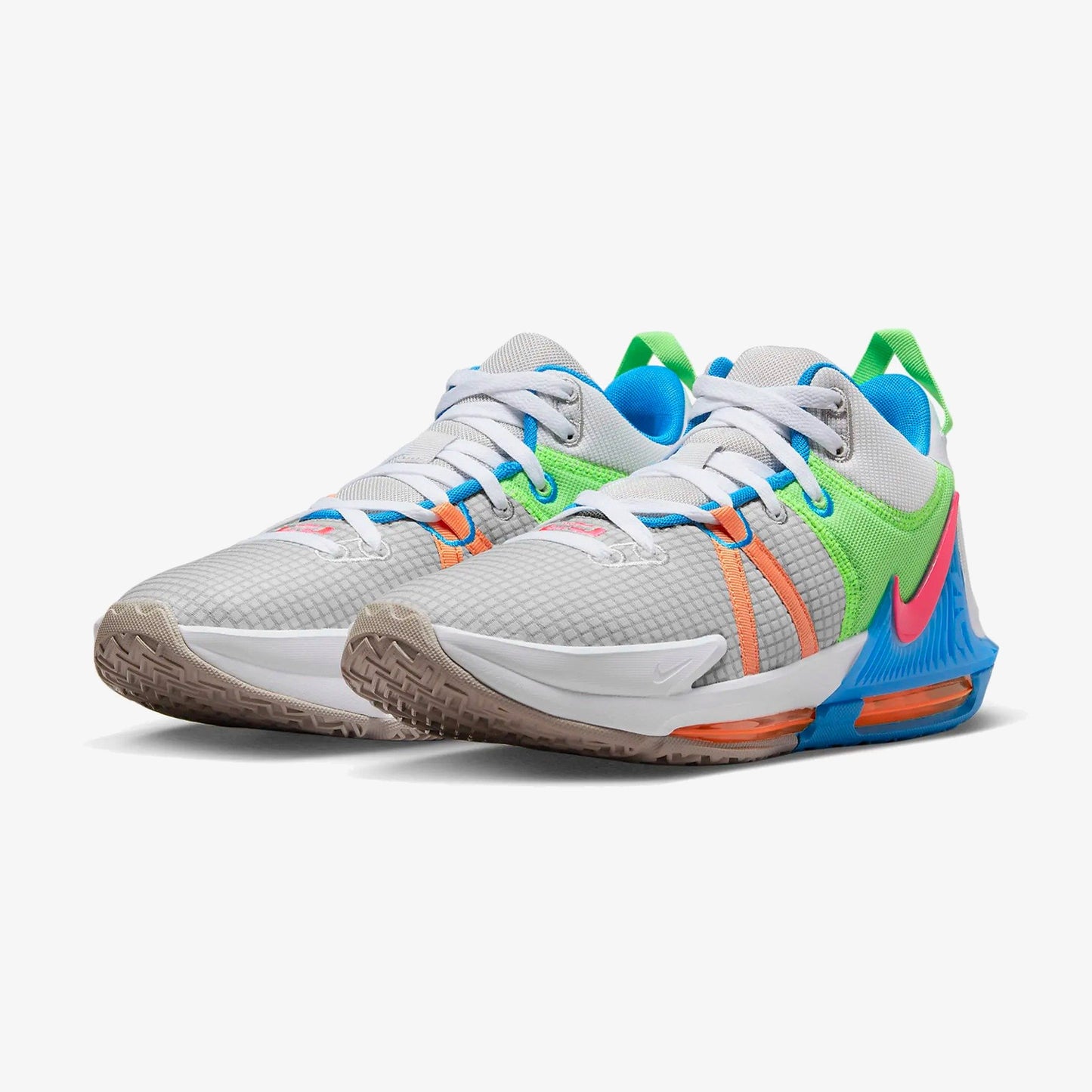 LeBron Witness 7 "Grey Fog"