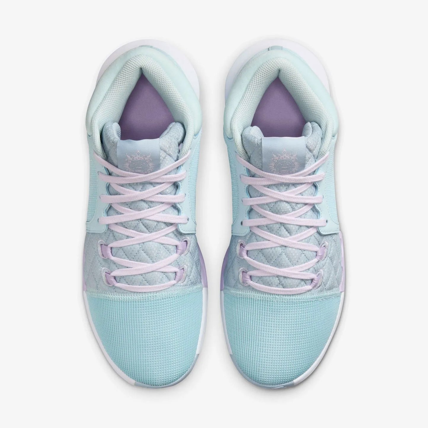 LeBron Witness 8 "Easter"