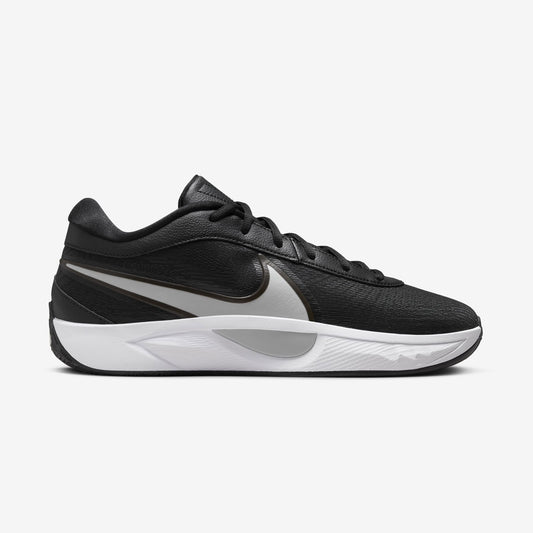 Zoom Freak 6 "Black White"