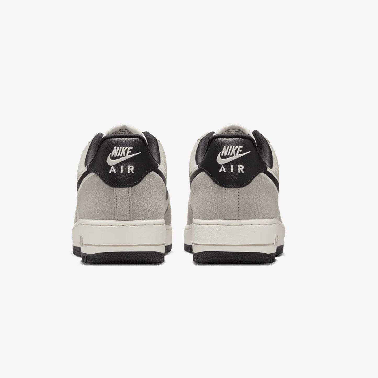 Air Force 1 07 LV8 "Phantom Black"
